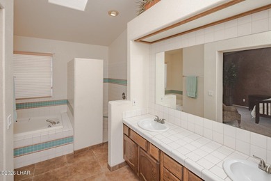 Beautifully maintained single-owner home offering 3 bedrooms, 2 - photo 26