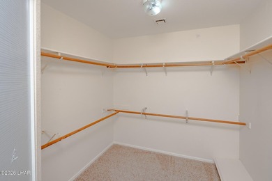 Beautifully maintained single-owner home offering 3 bedrooms, 2 - photo 29