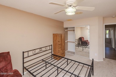 Beautifully maintained single-owner home offering 3 bedrooms, 2 - photo 34