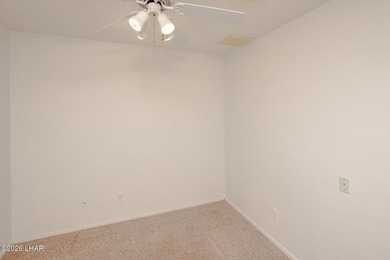 Beautifully maintained single-owner home offering 3 bedrooms, 2 - photo 36