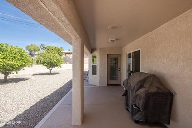 Beautifully maintained single-owner home offering 3 bedrooms, 2 - photo 41