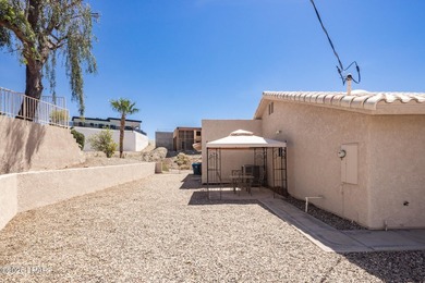 Beautifully maintained single-owner home offering 3 bedrooms, 2 - photo 44