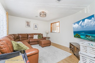 Open House 6/20 & 6/21 12-2pm. Located in the heart of Dongan - photo 7
