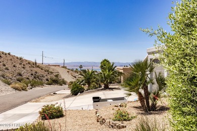 Beautifully maintained single-owner home offering 3 bedrooms, 2 - photo 48