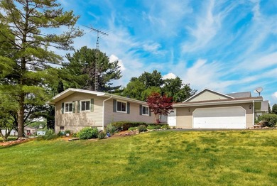 Looking for a home that checks all the boxes, but it's just a - photo 1