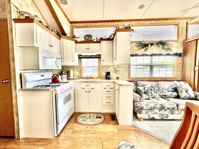 A BEAUTIFUL MAINE GETAWAY, TRANQUILITY AWATIS! Welcome to your - photo 13