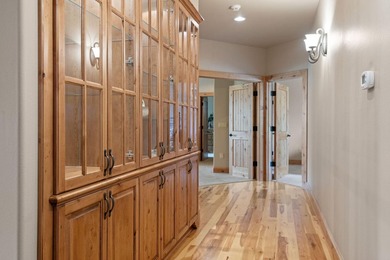 Located on the golf course, with mountain views, this NW lodge - photo 19