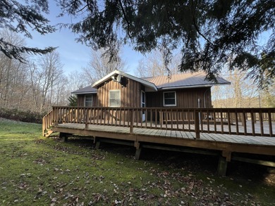 (private lake, pond, creek) Home For Sale in Chateaugay New York