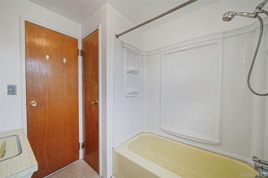 This spacious five-bedroom, two-full-bath corner-lot home in - photo 21