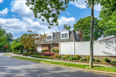 Welcome to 109 Oak Avenue, a rare opportunity to own a - photo 5