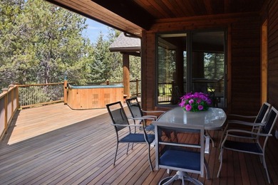 Located on the golf course, with mountain views, this NW lodge - photo 31