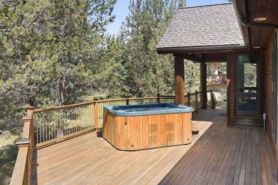 Located on the golf course, with mountain views, this NW lodge - photo 34