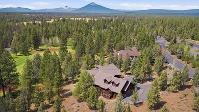 Located on the golf course, with mountain views, this NW lodge - photo 36