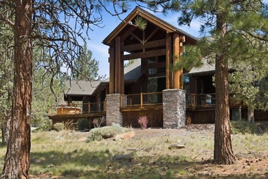 Located on the golf course, with mountain views, this NW lodge - photo 39