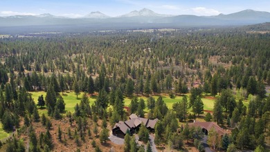 Located on the golf course, with mountain views, this NW lodge - photo 42