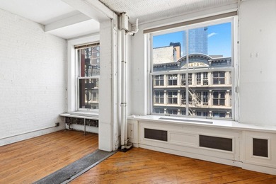 A true white canvas in the heart of SoHo, ready to be completely - photo 4