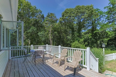 Welcome to 7 Openfield Road! This beautifully updated South - photo 7