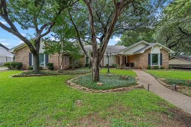 Welcome to this spacious 4-bedroom, 3-bath home in the heart of - photo 2