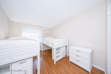 Modern 2-bedroom Condo with a front yard porch. The open concept - photo 10