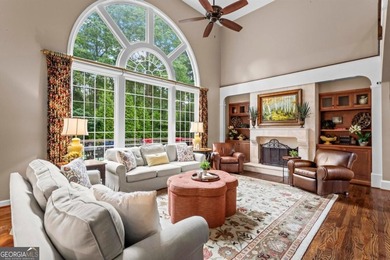 Exceptional Executive Golf Course Estate in Prestigious Windward - photo 5