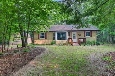 Peaceful waterfront living awaits on Dark Lake! This beautifully - photo 1