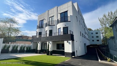 Discover modern luxury in this brand-new 2-bedroom, 2-bathroom - photo 2