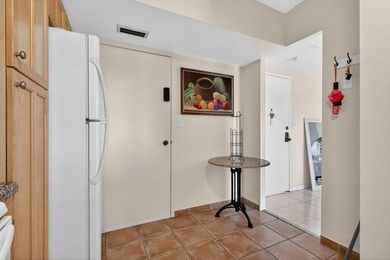 Take a look at this spacious 2 bedroom 2 bath condo located in a - photo 13