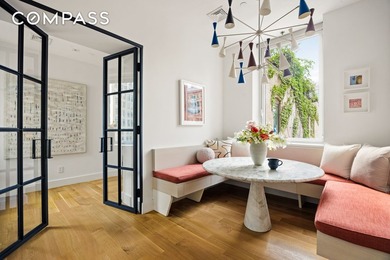 Expansive, 4 Bedroom / 4.5 Bathroom Hudson Square duplex - photo 14