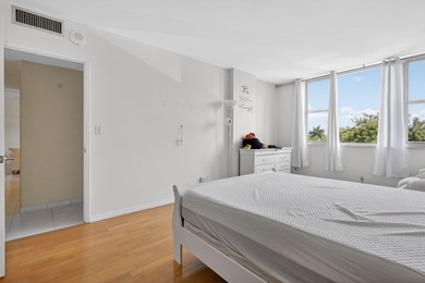 Take a look at this spacious 2 bedroom 2 bath condo located in a - photo 17