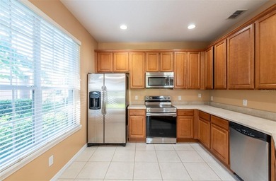 Under contract-accepting backup offers. Short Sale. SHORT SALE - photo 8