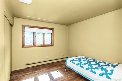 Ranch with 3 bedrooms and two full baths set on a 1/2 acre of - photo 18