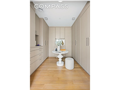 Expansive, 4 Bedroom / 4.5 Bathroom Hudson Square duplex - photo 18