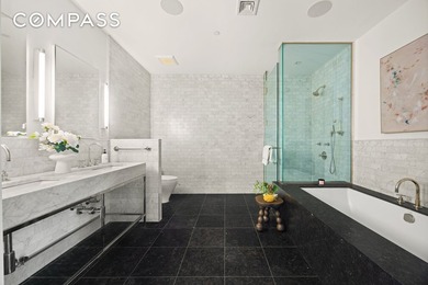 Expansive, 4 Bedroom / 4.5 Bathroom Hudson Square duplex - photo 19