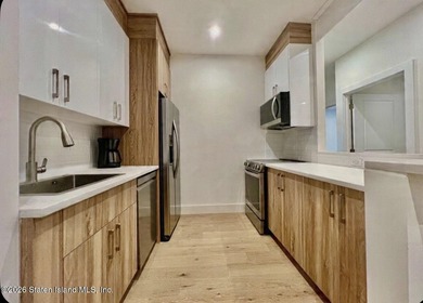 Discover modern luxury in this brand-new 2-bedroom, 2-bathroom - photo 9