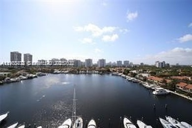 Golden Isles Lakes Area Condo For Sale in Aventura Florida