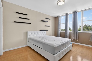 Take a look at this spacious 2 bedroom 2 bath condo located in a - photo 26