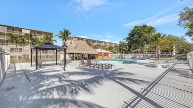 Take a look at this spacious 2 bedroom 2 bath condo located in a - photo 43