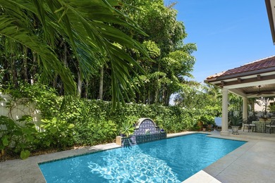 Located in SoSo, a coveted area of West Palm Beach, this - photo 2