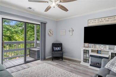 Wake up to lake views and enjoy carefree living in this - photo 10