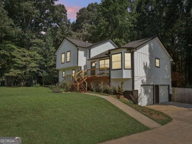 Lake Home For Sale in Acworth, Georgia