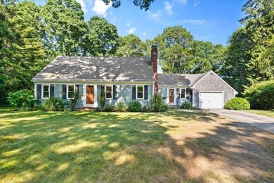 Lovingly cared for by one family since it was built, this - photo 1