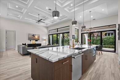Welcome to an exceptional coastal retreat, where modern luxury - photo 8