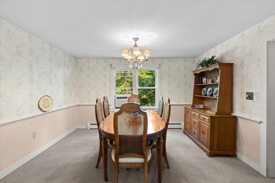 Lovingly cared for by one family since it was built, this - photo 9