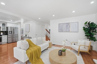 Beautifully maintained and freshly painted, this spacious - photo 11
