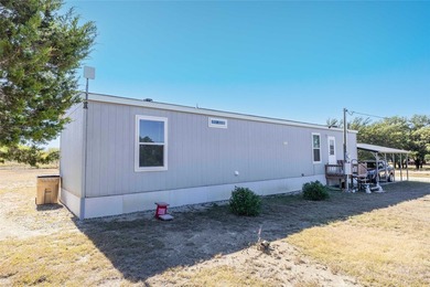 Discover peaceful country living near beautiful Lake Brownwood! - photo 6