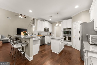 Captivating Remodeled European Retreat in Polo Golf & Country - photo 8