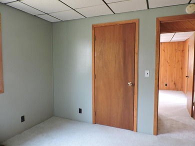Very spacious and private location. Walking distance to the lake - photo 18