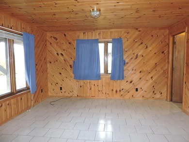 Very spacious and private location. Walking distance to the lake - photo 20