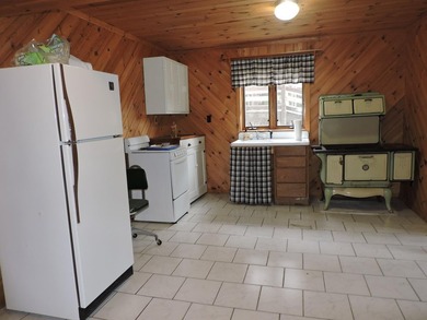 Very spacious and private location. Walking distance to the lake - photo 21