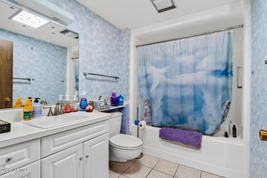 Welcome to this well-maintained Annapolis model. Situated on an - photo 25